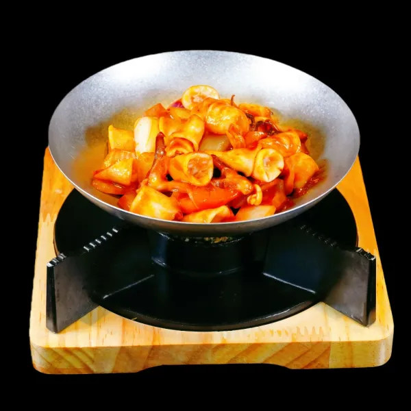 Calamares salteados picantes