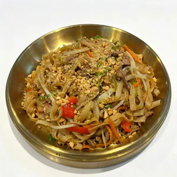 Fideos de arroz salteados